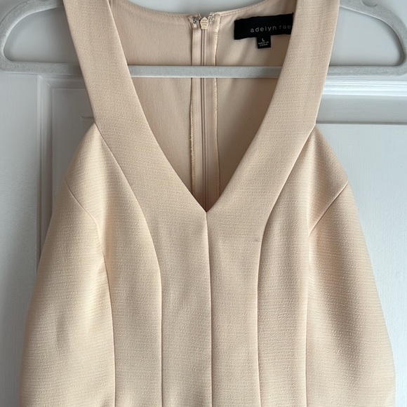 Adeptness Rae Romper - Picture 3 of 5